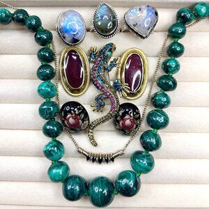 JEWELRY- Live Auction Notification 😊 Like this to be notified when I go LIVE 🎉